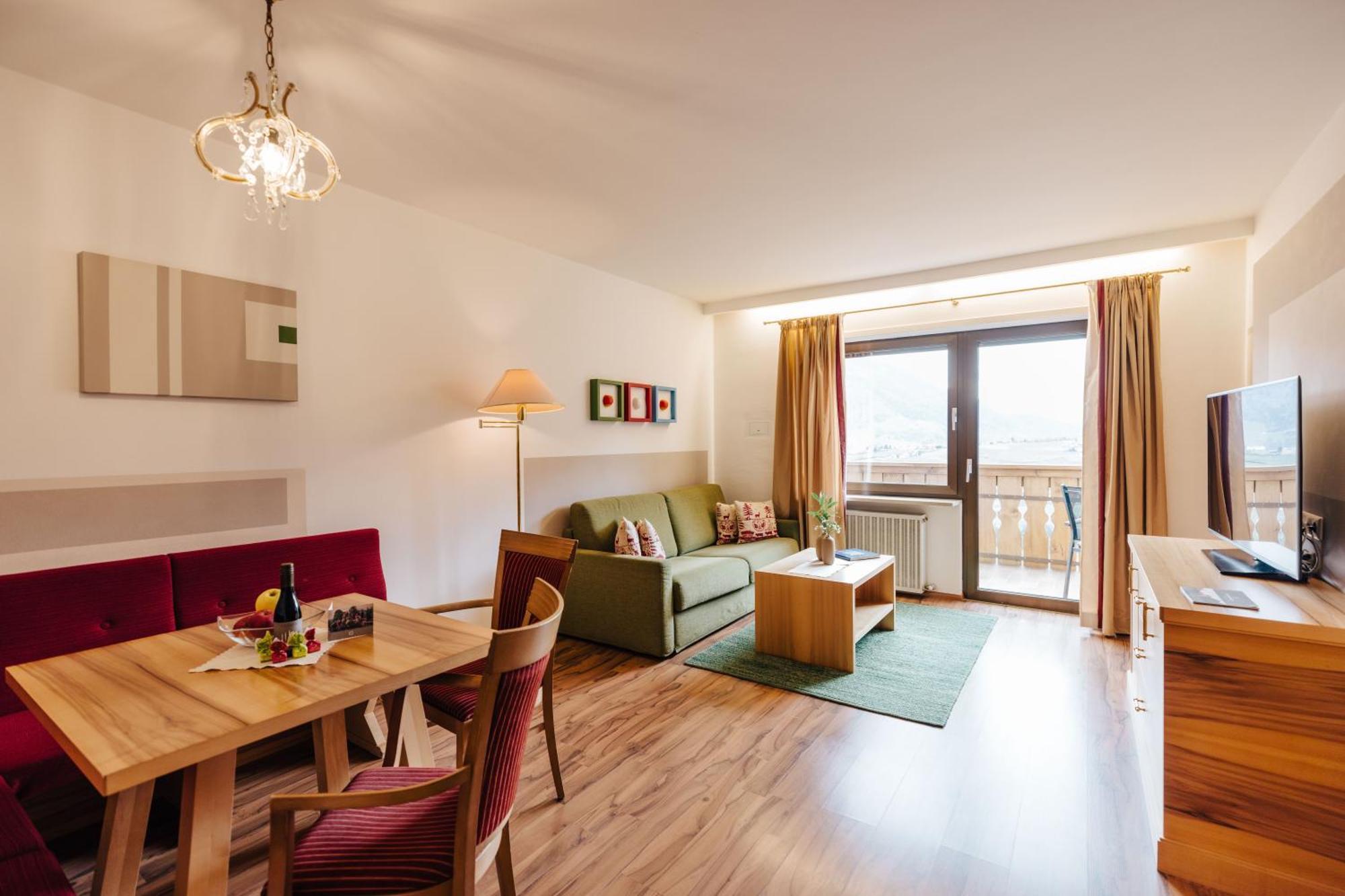 Apartments Bachmair Schenna Exterior photo